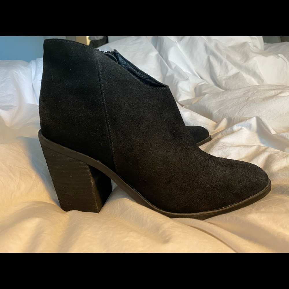 Jeffery Campbell Kamet 7 Black Suede Bootie